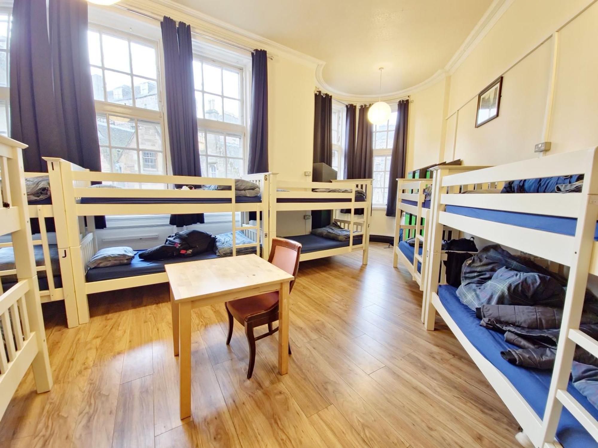 Edinburgh Backpackers - Over 18S Only ภายนอก รูปภาพ